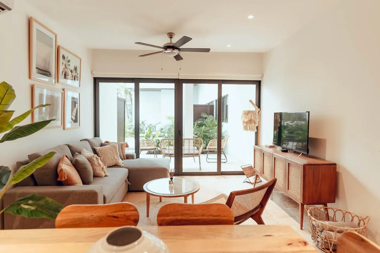 Stylish Luxury Condo In The Heart Of Playa location